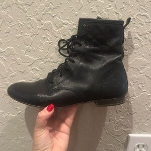 Frye- Jillian lace up combat boots (black leather)